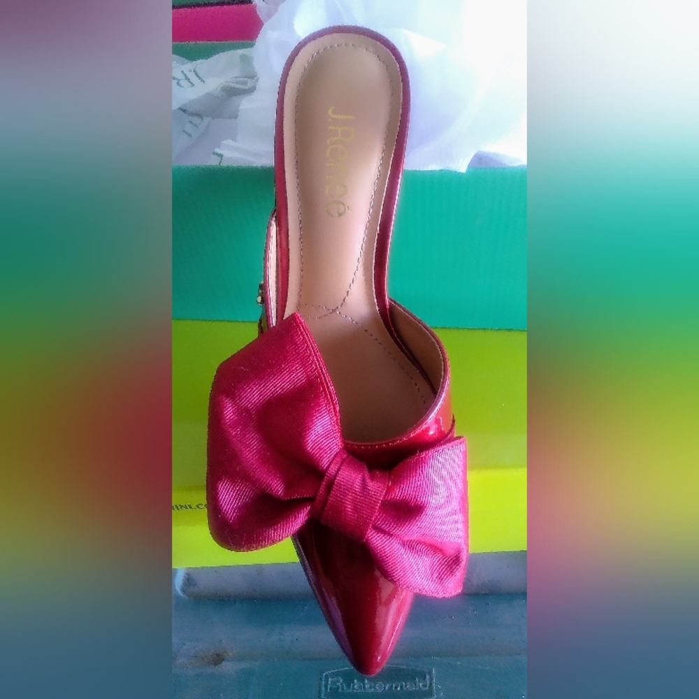 Metallic red, J. Renee Heels, offset bow, 6 1/2. Great for the upcoming holidays